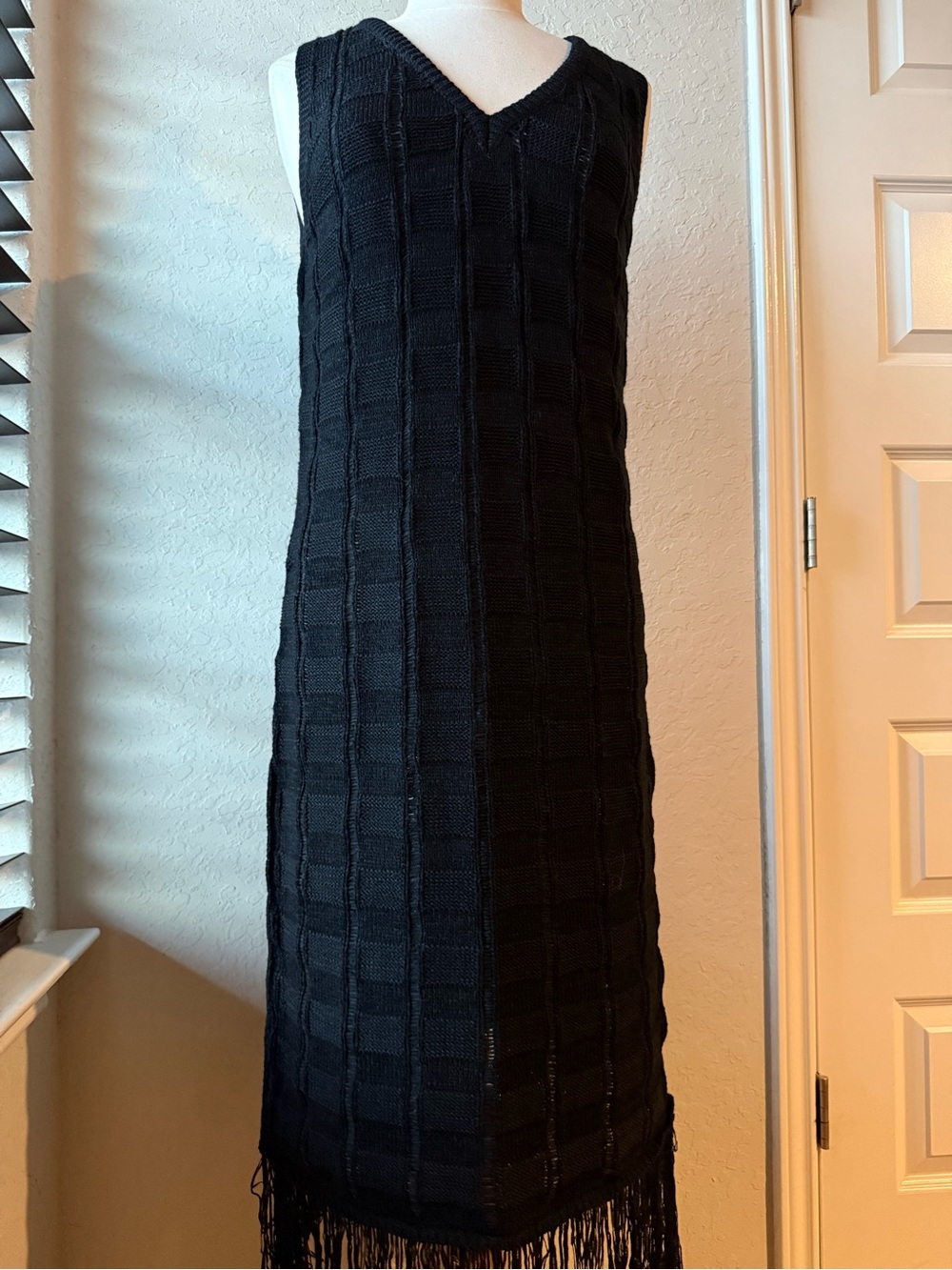 Sleeveless Black Knit V-Neck Fringe Midi Dress